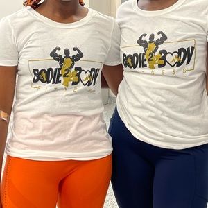 I’m selling my new custom Bodie2body athletic tee shirts.